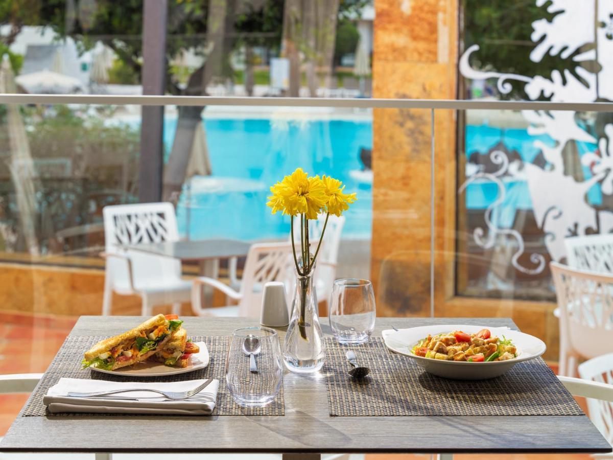 H10 Ocean Suites (Adults Only) Corralejo Ngoại thất bức ảnh
